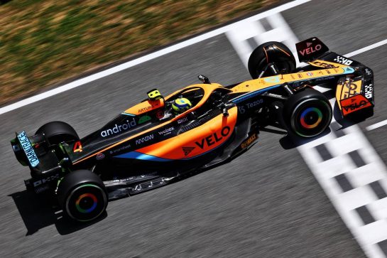 Lando Norris (GBR) McLaren MCL36.
20.05.2022 Formula 1 World Championship, Rd 6, Spanish Grand Prix, Barcelona, Spain, Practice Day.
- www.xpbimages.com, EMail: requests@xpbimages.com © Copyright: Batchelor / XPB Images