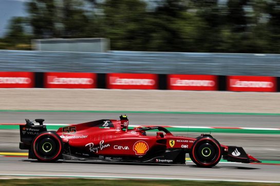 Carlos Sainz Jr (ESP) Ferrari F1-75.
20.05.2022 Formula 1 World Championship, Rd 6, Spanish Grand Prix, Barcelona, Spain, Practice Day.
- www.xpbimages.com, EMail: requests@xpbimages.com © Copyright: Charniaux / XPB Images