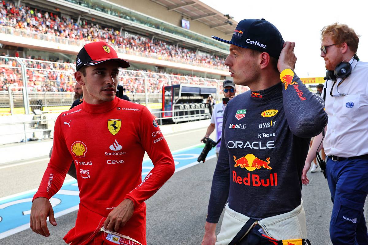 Pole sitter Charles Leclerc (MON) Ferrari in qualifying parc ferme with second placed Max Verstappen (NLD) Red Bull Racing. 21.05.2022. Formula 1 World Championship, Rd 6, Spanish Grand Prix, Barcelona, Spain, Qualifying