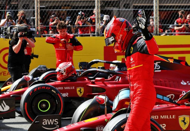 Carlos Sainz Jr (ESP) Ferrari F1-75 celebrates his third position in qualifying parc ferme. 21.05.2022. Formula 1 World Championship, Rd 6, Spanish Grand Prix, Barcelona, Spain, Qualifying