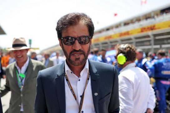 Mohammed Bin Sulayem (UAE) FIA President on the grid.
22.05.2022. Formula 1 World Championship, Rd 6, Spanish Grand Prix, Barcelona, Spain, Race Day.
- www.xpbimages.com, EMail: requests@xpbimages.com © Copyright: Bearne / XPB Images
