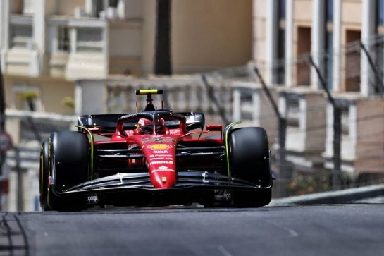 Carlos Sainz Jr (ESP) Ferrari F1-75.
27.05.2022. Formula 1 World Championship, Rd 7, Monaco Grand Prix, Monte Carlo, Monaco, Friday.
- www.xpbimages.com, EMail: requests@xpbimages.com © Copyright: Moy / XPB Images