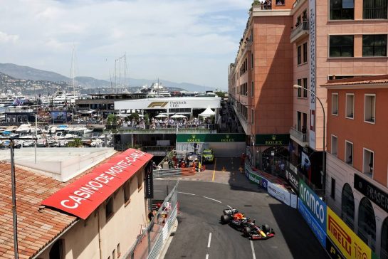 Max Verstappen (NLD) Red Bull Racing RB18.
28.05.2022. Formula 1 World Championship, Rd 7, Monaco Grand Prix, Monte Carlo, Monaco, Qualifying Day.
- www.xpbimages.com, EMail: requests@xpbimages.com © Copyright: Bearne / XPB Images