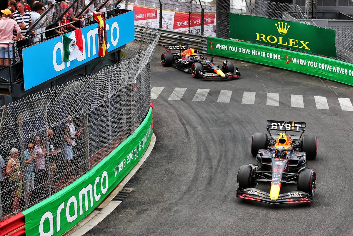 Sergio Perez (MEX) Red Bull Racing RB18.. 28.05.2022. Formula 1 World Championship, Rd 7, Monaco Grand Prix, Monte Carlo, Monaco, Qualifying