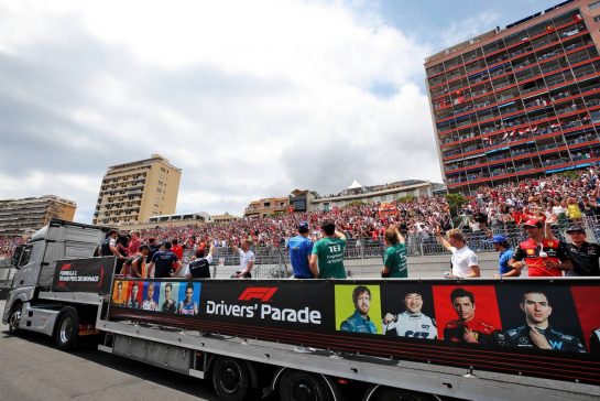 Drivers' Parade.
29.05.2022. Formula 1 World Championship, Rd 7, Monaco Grand Prix, Monte Carlo, Monaco, Race Day.
 - www.xpbimages.com, EMail: requests@xpbimages.com © Copyright: Coates / XPB Images