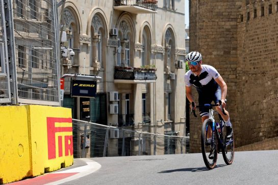 Valtteri Bottas (FIN) Alfa Romeo F1 Team rides the circuit.
09.06.2022. Formula 1 World Championship, Rd 8, Azerbaijan Grand Prix, Baku Street Circuit, Azerbaijan, Preparation Day.
- www.xpbimages.com, EMail: requests@xpbimages.com © Copyright: Bearne / XPB Images