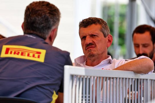 Guenther Steiner (ITA) Haas F1 Team Prinicipal.
09.06.2022. Formula 1 World Championship, Rd 8, Azerbaijan Grand Prix, Baku Street Circuit, Azerbaijan, Preparation Day.
- www.xpbimages.com, EMail: requests@xpbimages.com © Copyright: Batchelor / XPB Images