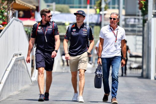 Max Verstappen (NLD) Red Bull Racing.
09.06.2022. Formula 1 World Championship, Rd 8, Azerbaijan Grand Prix, Baku Street Circuit, Azerbaijan, Preparation Day.
- www.xpbimages.com, EMail: requests@xpbimages.com © Copyright: Batchelor / XPB Images