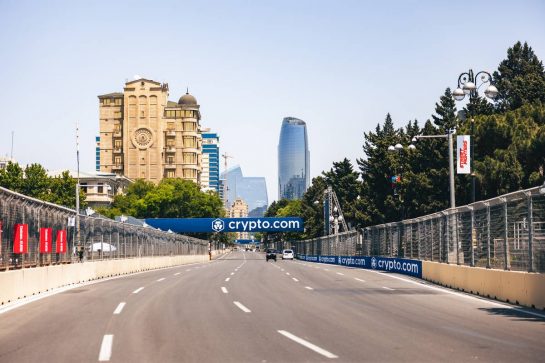 Circuit atmosphere.
09.06.2022. Formula 1 World Championship, Rd 8, Azerbaijan Grand Prix, Baku Street Circuit, Azerbaijan, Preparation Day.
- www.xpbimages.com, EMail: requests@xpbimages.com © Copyright: Bearne / XPB Images
