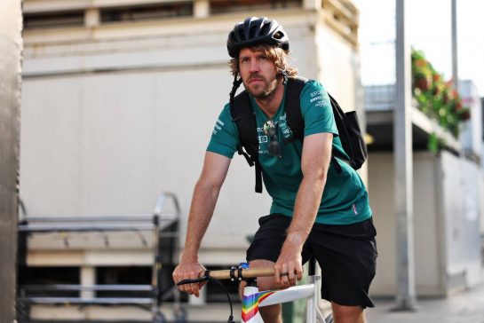 Sebastian Vettel (GER) Aston Martin F1 Team.
09.06.2022. Formula 1 World Championship, Rd 8, Azerbaijan Grand Prix, Baku Street Circuit, Azerbaijan, Preparation Day.
- www.xpbimages.com, EMail: requests@xpbimages.com © Copyright: Bearne / XPB Images