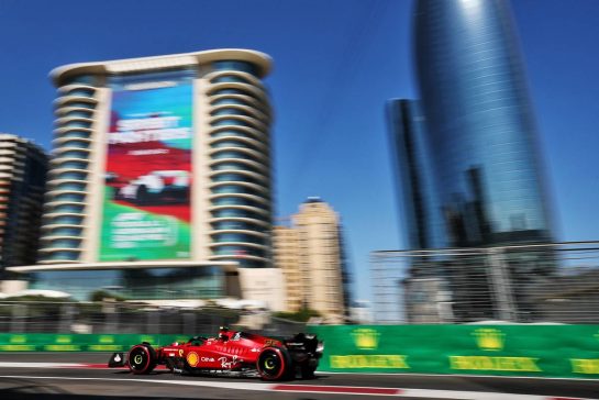 Carlos Sainz Jr (ESP) Ferrari F1-75.
10.06.2022. Formula 1 World Championship, Rd 8, Azerbaijan Grand Prix, Baku Street Circuit, Azerbaijan, Practice Day.
 - www.xpbimages.com, EMail: requests@xpbimages.com © Copyright: Coates / XPB Images