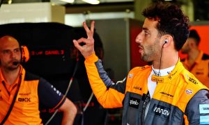 Ricciardo on chatter over F1 future: 'Part of me loves it!'