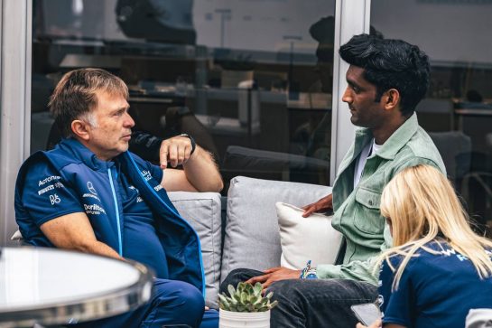 (L to R): Jost Capito (GER) Williams Racing Chief Executive Officer with Lawrence Barretto (GBR) Formula 1 Senior Writer Editor.
16.06.2022. Formula 1 World Championship, Rd 9, Canadian Grand Prix, Montreal, Canada, Preparation Day.
- www.xpbimages.com, EMail: requests@xpbimages.com © Copyright: Bearne / XPB Images