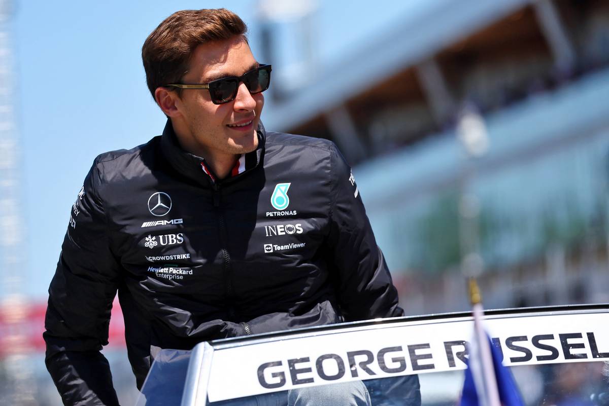 Russell cautiously optimistic for Mercedes at Silverstone