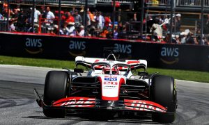 Magnussen unhappy with call to pit for mere front wing 'scratch'
