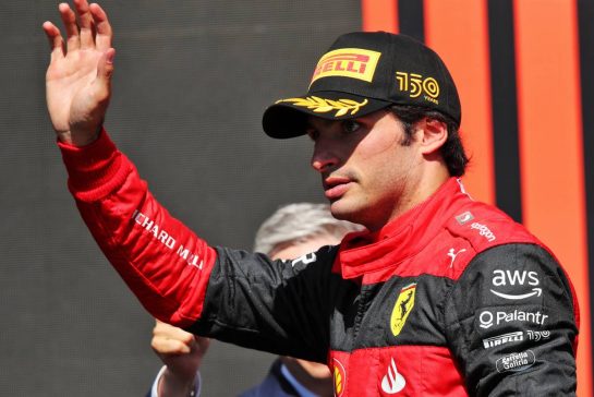 Carlos Sainz Jr (ESP) Ferrari celebrates his second position on the podium.
19.06.2022. Formula 1 World Championship, Rd 9, Canadian Grand Prix, Montreal, Canada, Race Day.
 - www.xpbimages.com, EMail: requests@xpbimages.com © Copyright: Coates / XPB Images