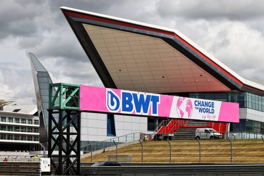Circuit atmosphere - BWT branding.
30.06.2022. Formula 1 World Championship, Rd 10, British Grand Prix, Silverstone, England, Preparation Day.
- www.xpbimages.com, EMail: requests@xpbimages.com © Copyright: Moy / XPB Images