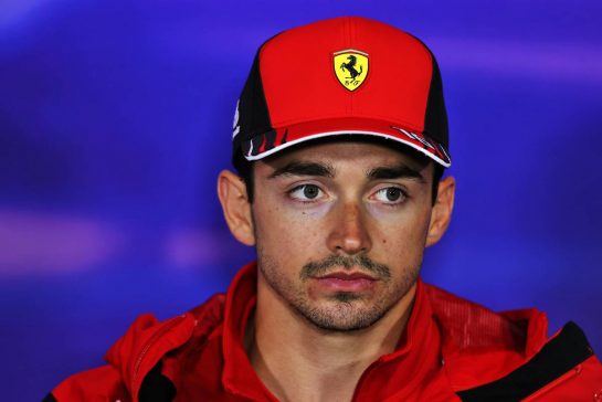 Charles Leclerc (MON) Ferrari in the FIA Press Conference.
30.06.2022. Formula 1 World Championship, Rd 10, British Grand Prix, Silverstone, England, Preparation Day.
- www.xpbimages.com, EMail: requests@xpbimages.com © Copyright: Moy / XPB Images