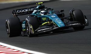 Horner admits Aston rear wing 'opens up another avenue'
