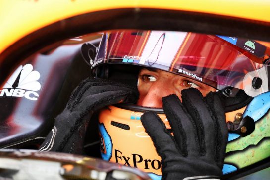 Daniel Ricciardo (AUS) McLaren MCL36.
01.07.2022. Formula 1 World Championship, Rd 10, British Grand Prix, Silverstone, England, Practice Day.
- www.xpbimages.com, EMail: requests@xpbimages.com © Copyright: Batchelor / XPB Images