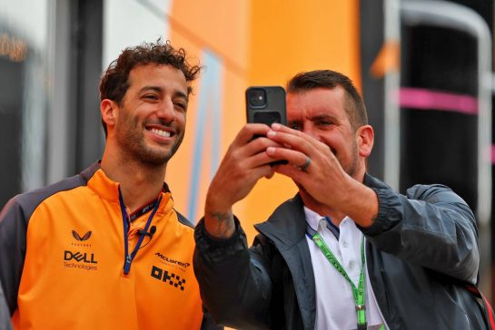 Daniel Ricciardo (AUS) McLaren.
02.07.2022. Formula 1 World Championship, Rd 10, British Grand Prix, Silverstone, England, Qualifying Day.
- www.xpbimages.com, EMail: requests@xpbimages.com © Copyright: Batchelor / XPB Images