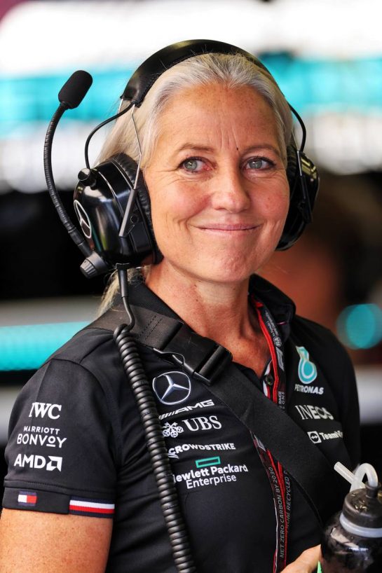 Angela Cullen (NZL) Mercedes AMG F1 Physiotherapist.
02.07.2022. Formula 1 World Championship, Rd 10, British Grand Prix, Silverstone, England, Qualifying Day.
- www.xpbimages.com, EMail: requests@xpbimages.com © Copyright: Davenport / XPB Images