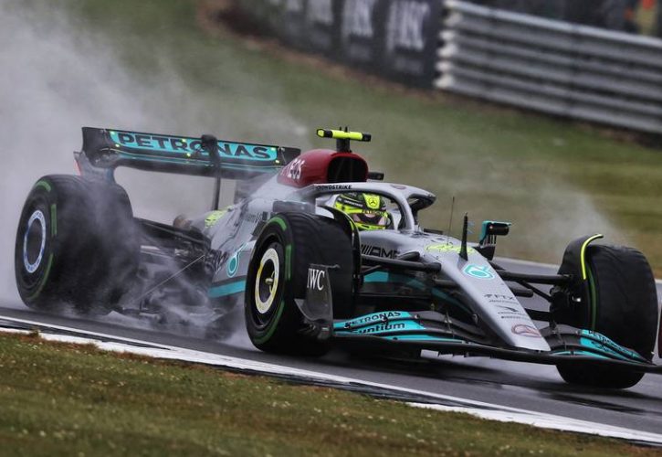 Lewis Hamilton (GBR) Mercedes AMG F1 W13. 02.07.2022. Formula 1 World Championship, Rd 10, British Grand Prix, Silverstone, England, Qualifying