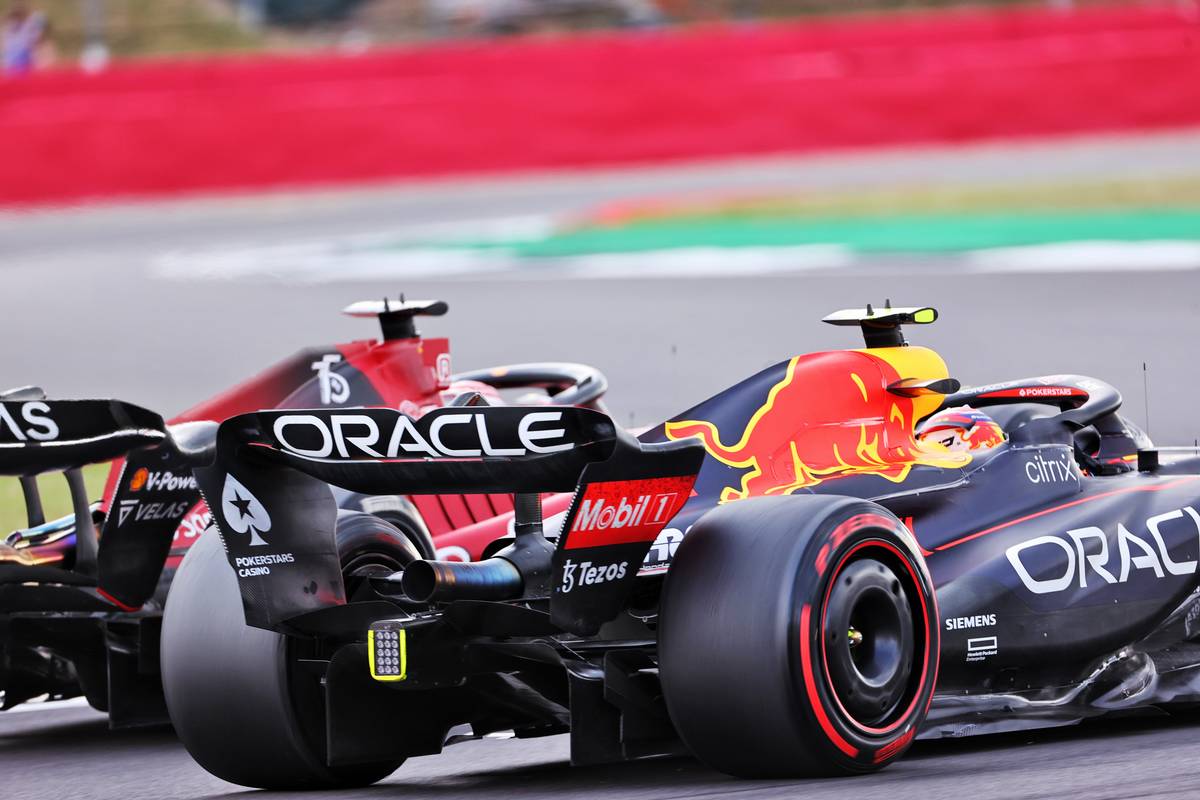 Sainz takes his first F1 win in Silverstone thriller