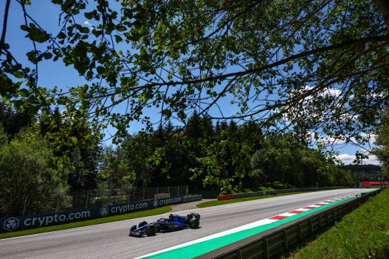 Alex Albon (THA), Williams F1 Team 
08.07.2022. Formula 1 World Championship, Rd 11, Austrian Grand Prix, Spielberg, Austria, Qualifying Day.
- www.xpbimages.com, EMail: requests@xpbimages.com © Copyright: Charniaux / XPB Images