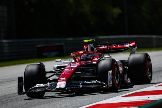 Guanyu Zhou (CHI), Alfa Romeo Racing 
08.07.2022. Formula 1 World Championship, Rd 11, Austrian Grand Prix, Spielberg, Austria, Qualifying Day.
- www.xpbimages.com, EMail: requests@xpbimages.com © Copyright: Charniaux / XPB Images