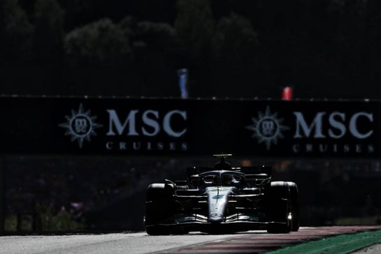 Lewis Hamilton (GBR) Mercedes AMG F1 W13.
08.07.2022. Formula 1 World Championship, Rd 11, Austrian Grand Prix, Spielberg, Austria, Qualifying Day.
- www.xpbimages.com, EMail: requests@xpbimages.com © Copyright: Coates / XPB Images