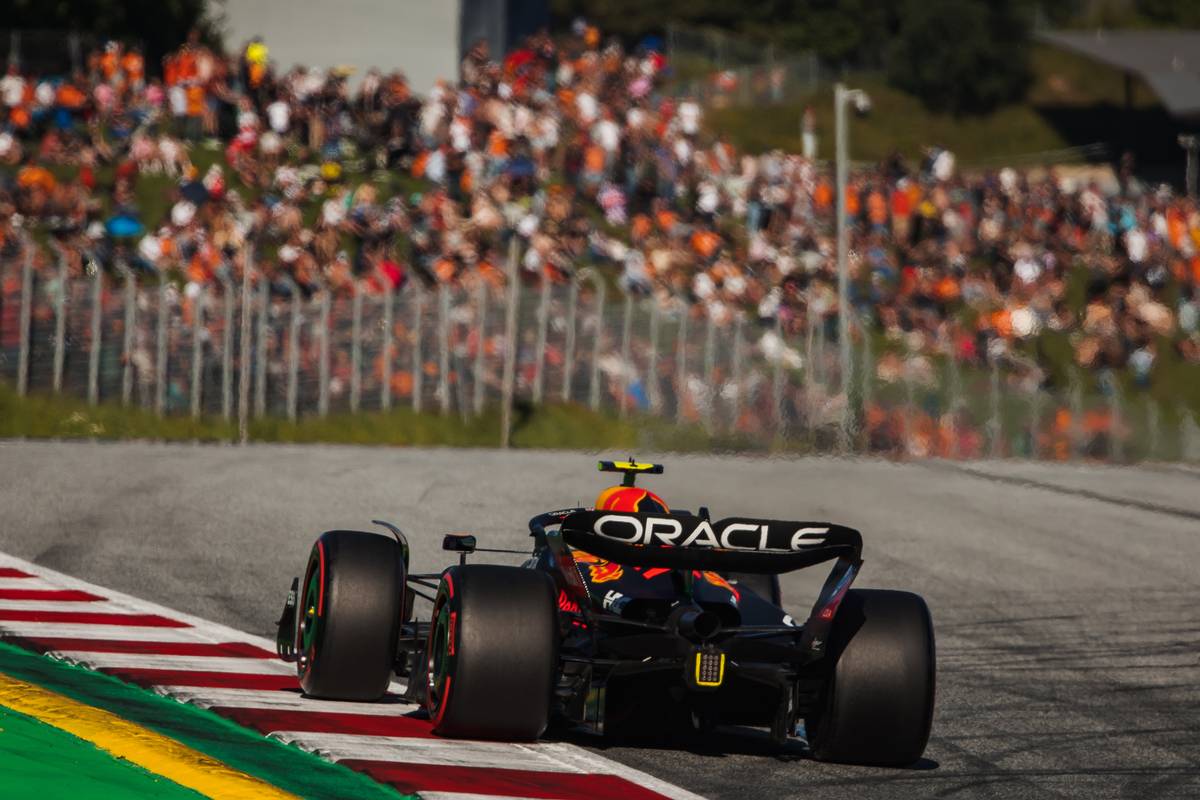 Sergio Perez (MEX) Red Bull Racing RB18. 08.07.2022. Formula 1 World Championship, Rd 11, Austrian Grand Prix, Spielberg, Austria, Qualifying