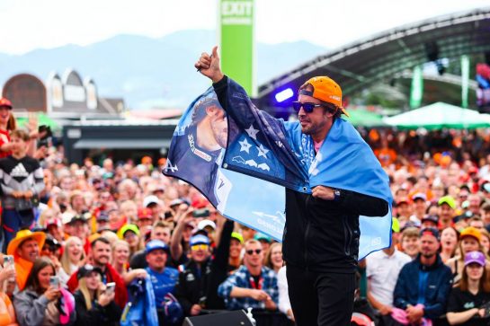Fernando Alonso (ESP), Alpine F1 Team
09.07.2022. Formula 1 World Championship, Rd 11, Austrian Grand Prix, Spielberg, Austria, Sprint Day.
- www.xpbimages.com, EMail: requests@xpbimages.com © Copyright: Charniaux / XPB Images
