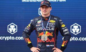 Verstappen enjoys success in 'flat out' sprint
