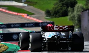 Mercedes still missing 'two or three tenths' – Wolff