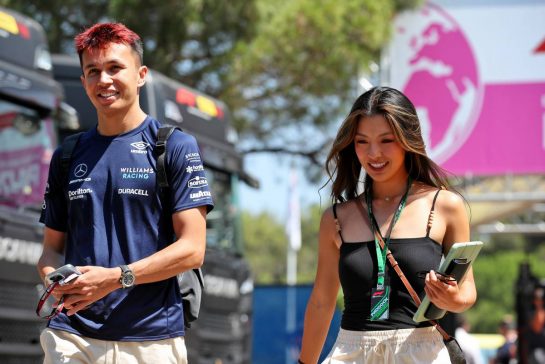 (L to R): Alexander Albon (THA) Williams Racing with his girlfriend Muni Lily He (CHN) Professional Golfer.
22.07.2022. Formula 1 World Championship, Rd 12, French Grand Prix, Paul Ricard, France, Practice Day.
- www.xpbimages.com, EMail: requests@xpbimages.com © Copyright: Coates / XPB Images
