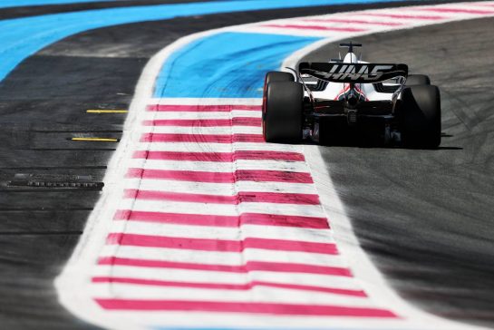 Kevin Magnussen (DEN) Haas VF-22.
22.07.2022. Formula 1 World Championship, Rd 12, French Grand Prix, Paul Ricard, France, Practice Day.
- www.xpbimages.com, EMail: requests@xpbimages.com © Copyright: Moy / XPB Images