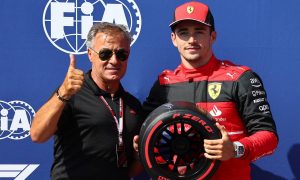 Leclerc hails 'amazing teamwork' with Sainz to clinch pole