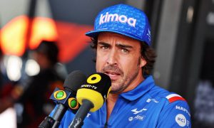 Alonso keeping 2023 options open, but 'prioritizing' Alpine