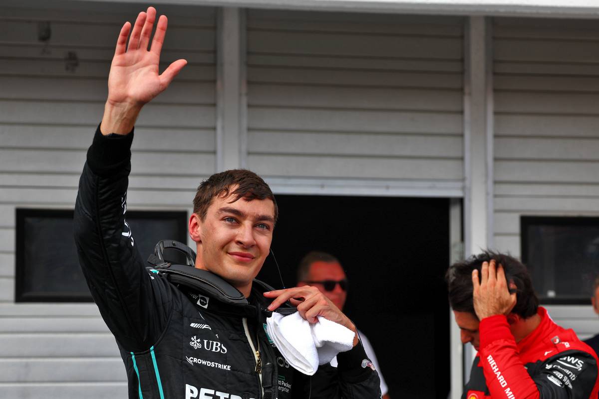George Russell (GBR) Mercedes AMG F1 celebrates his pole position in qualifying parc ferme. 30.07.2022. Formula 1 World Championship, Rd 13, Hungarian Grand Prix, Budapest, Hungary, Qualifying