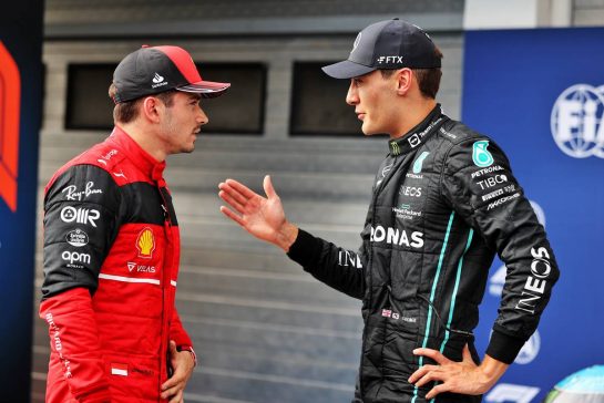 (L to R): Charles Leclerc (MON) Ferrari with pole sitter George Russell (GBR) Mercedes AMG F1 in qualifying parc ferme.
30.07.2022. Formula 1 World Championship, Rd 13, Hungarian Grand Prix, Budapest, Hungary, Qualifying Day.
- www.xpbimages.com, EMail: requests@xpbimages.com © Copyright: Moy / XPB Images
