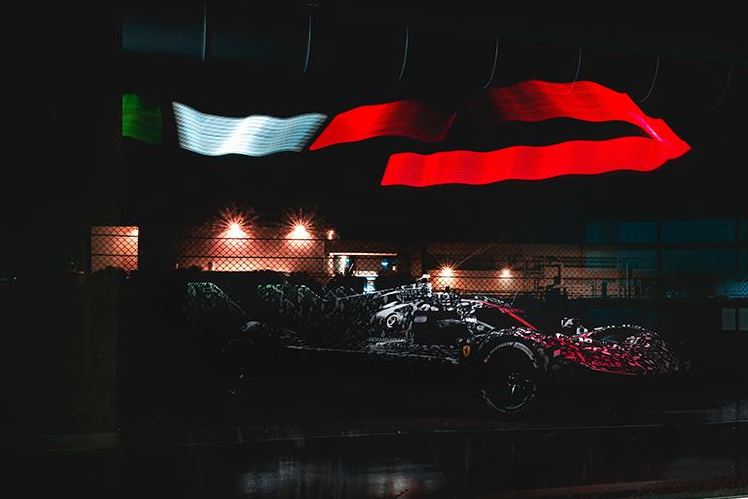 LIVE: Introducing Ferrari's 2023 Contender 