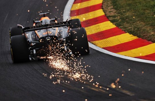 Daniel Ricciardo (AUS) McLaren MCL36 sends sparks flying.
26.08.2022. Formula 1 World Championship, Rd 14, Belgian Grand Prix, Spa Francorchamps, Belgium, Practice Day.
- www.xpbimages.com, EMail: requests@xpbimages.com © Copyright: Moy / XPB Images