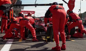 Ferrari's Binotto defends 'brave' late Leclerc pitstop