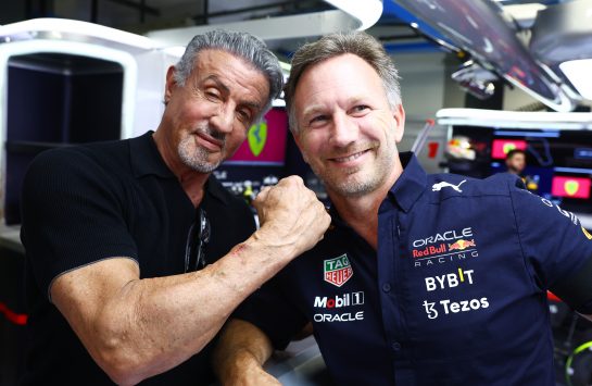 MONZA, ITALY - SEPTEMBER 11: Sylvester Stallone meets Red Bull Racing Team Principal Christian Horner in the garage prior to the F1 Grand Prix of Italy at Autodromo Nazionale Monza on September 11, 2022 in Monza, Italy. (Photo by Mark Thompson/Getty Images) // Getty Images / Red Bull Content Pool // SI202209110155 // Usage for editorial use only //