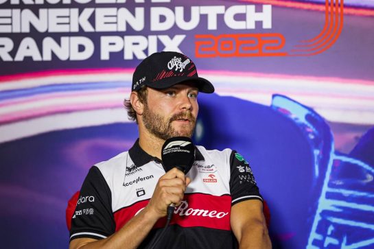 Valtteri Bottas (FIN) Alfa Romeo F1 Team in the FIA Press Conference.
01.09.2022. Formula 1 World Championship, Rd 14, Dutch Grand Prix, Zandvoort, Netherlands, Preparation Day.
- www.xpbimages.com, EMail: requests@xpbimages.com © Copyright: XPB Images