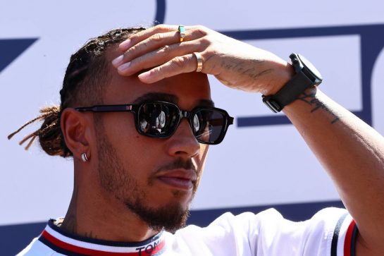 Lewis Hamilton (GBR) Mercedes AMG F1.
01.09.2022. Formula 1 World Championship, Rd 14, Dutch Grand Prix, Zandvoort, Netherlands, Preparation Day.
- www.xpbimages.com, EMail: requests@xpbimages.com © Copyright: Miltenburg / XPB Images