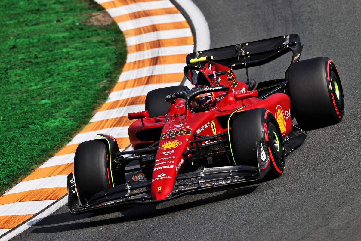 Carlos Sainz Jr (ESP) Ferrari F1-75.  02.09.2022.  Campeonato del Mundo de Fórmula 1, Rd 14, Gran Premio de Holanda, Zandvoort, Países Bajos, Práctica