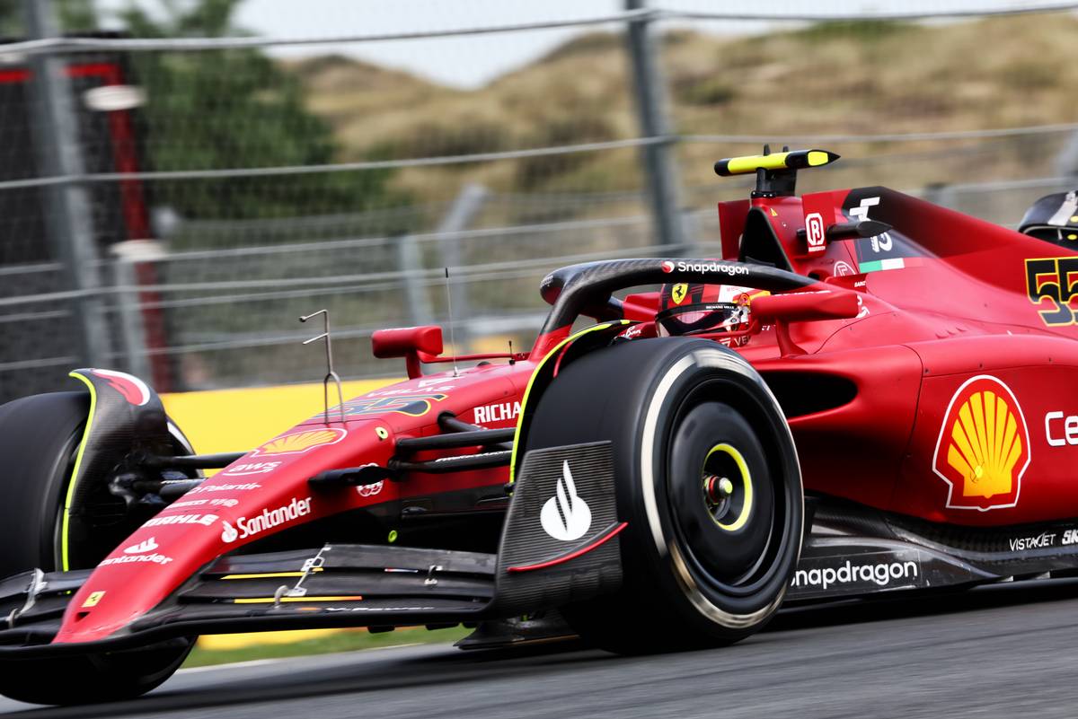 Carlos Sainz Jr (ESP) Ferrari F1-75. 02.09.2022. Formula 1 World Championship, Rd 14, Dutch Grand Prix, Zandvoort, Netherlands, Practice