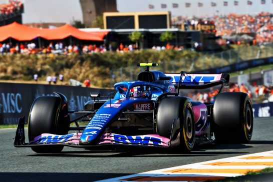 Esteban Ocon (FRA) Alpine F1 Team A522.
03.09.2022. Formula 1 World Championship, Rd 14, Dutch Grand Prix, Zandvoort, Netherlands, Qualifying Day.
- www.xpbimages.com, EMail: requests@xpbimages.com © Copyright: Miltenburg / XPB Images
